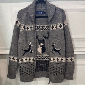 Day Gray Stag 100% Wool Cowichan Cardigan